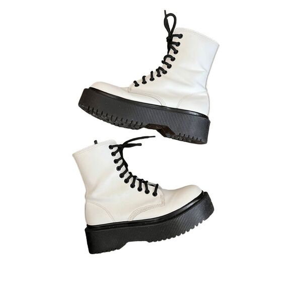 Jeffrey Campbell Women’s 6.5 Lugged Platform Sopas White Lace-Up Boots - Picture 6 of 16